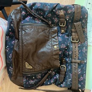 Vintage Roxy shoulder bag!